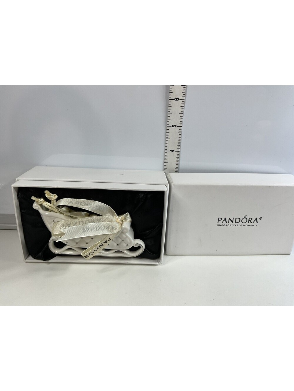 Pandora 2014 Sleigh Ornament IOB